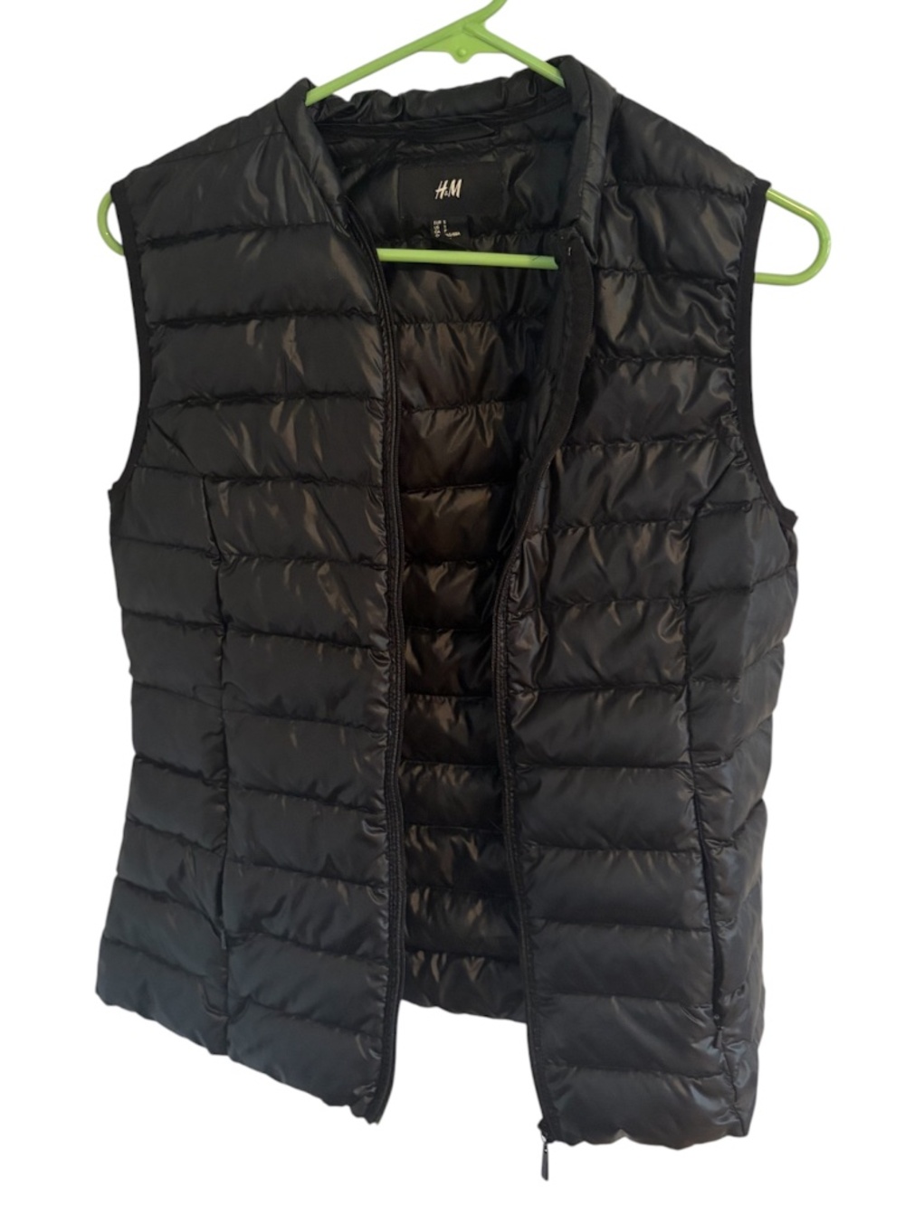 H&M Black Puffer Vest | Size Small